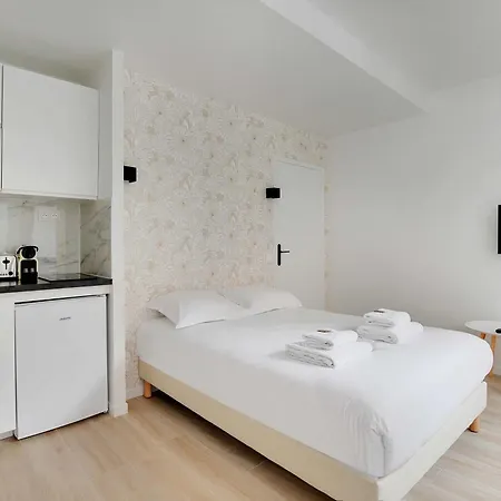 Newly Renovated Republique Appartamento *