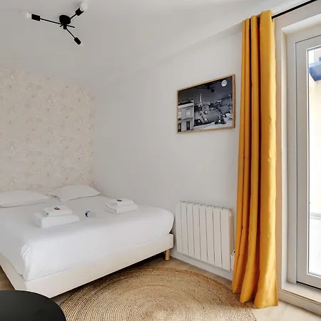 Newly Renovated Republique Appartamento