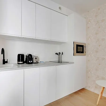 Appartamento Newly Renovated Republique Parigi