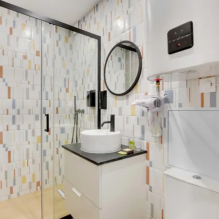 Appartamento Newly Renovated Republique *