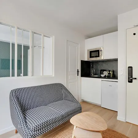 Appartamento Newly Renovated Republique Parigi