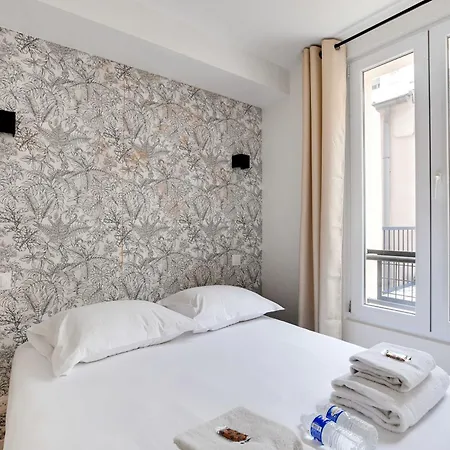 Newly Renovated Republique * Parigi