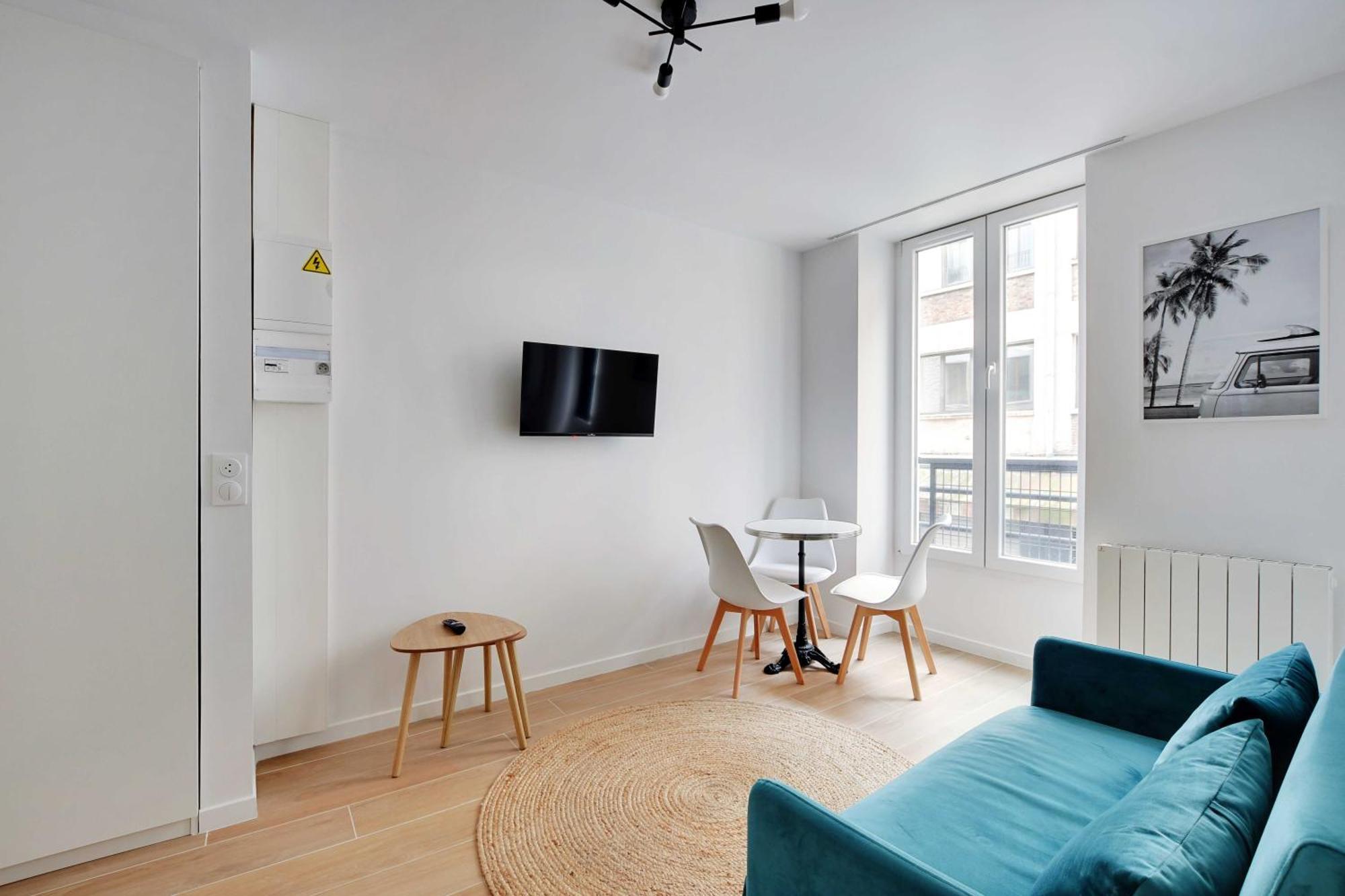 Newly Renovated Republique Appartamento *